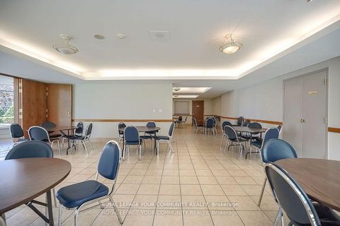 Photo 33 at 109 - 2502 Rutherford Road, Maple, Vaughan