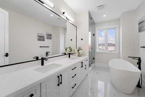 Photo 18 at 368 WEIGHTON Drive, WO West, Oakville