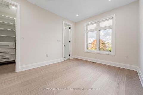 Photo 25 at 368 WEIGHTON Drive, WO West, Oakville