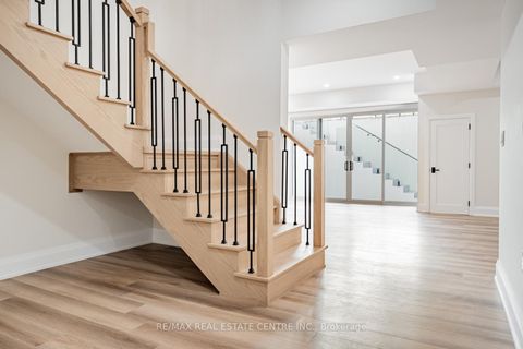 Photo 32 at 368 WEIGHTON Drive, WO West, Oakville