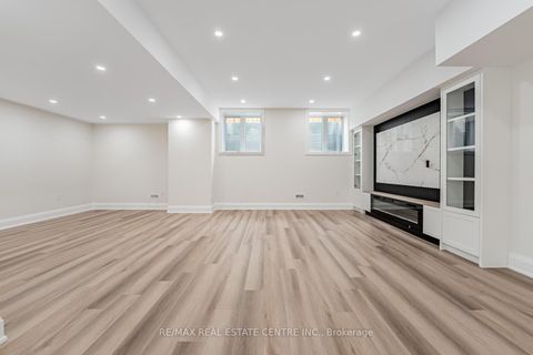 Photo 35 at 368 WEIGHTON Drive, WO West, Oakville