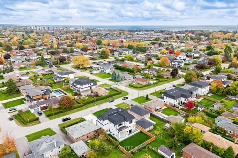 Photo 47 at 368 WEIGHTON Drive, WO West, Oakville