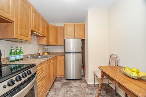 Photo 10 at 206 - 3625 Lake Shore Boulevard, Long Branch, Toronto