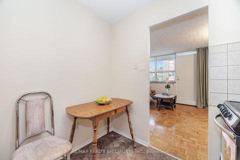 Photo 12 at 206 - 3625 Lake Shore Boulevard, Long Branch, Toronto