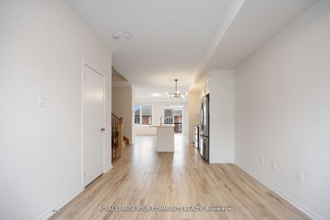 Photo 8 at 133 Rattenbury Road, Patterson, Vaughan