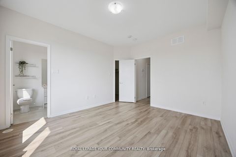 Photo 24 at 133 Rattenbury Road, Patterson, Vaughan