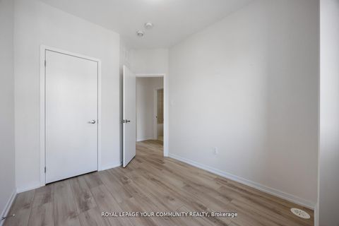 Photo 30 at 133 Rattenbury Road, Patterson, Vaughan