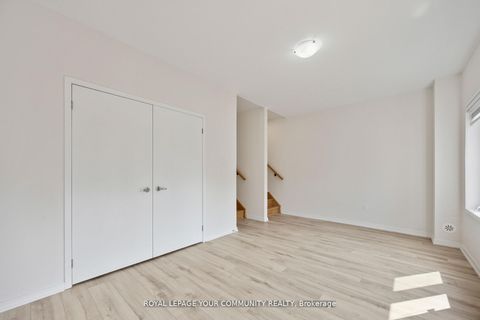 Photo 32 at 133 Rattenbury Road, Patterson, Vaughan