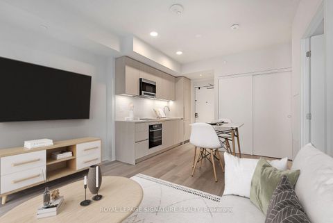 Photo 1 at 2809 - 8 Cumberland Street, Annex, Toronto