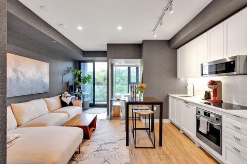 Photo 1 at 505 - 250 Lawrence Avenue, Lawrence Park North, Toronto