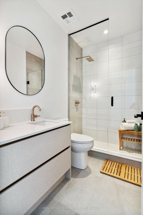 Photo 41 at 607 - 1285 Queen Street E, Coxwell, Toronto