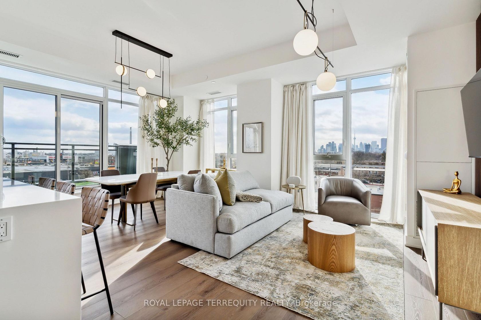 607 - 1285 Queen Street E, Coxwell, Toronto 