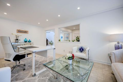 Photo 6 at 48 Brookshill Crescent, Bayview Hill, Richmond Hill