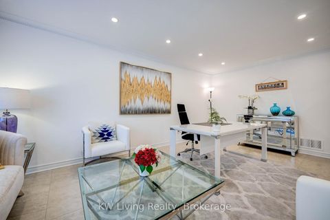 Photo 7 at 48 Brookshill Crescent, Bayview Hill, Richmond Hill