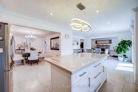 Photo 15 at 48 Brookshill Crescent, Bayview Hill, Richmond Hill