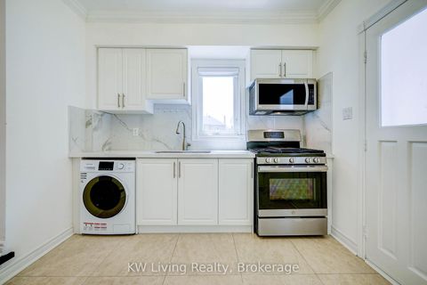 Photo 20 at 48 Brookshill Crescent, Bayview Hill, Richmond Hill