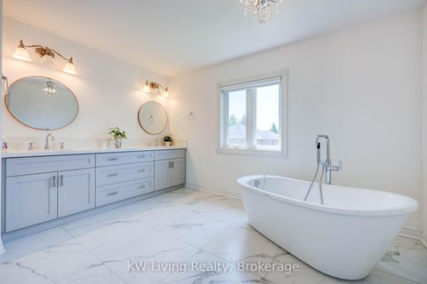 Photo 22 at 48 Brookshill Crescent, Bayview Hill, Richmond Hill