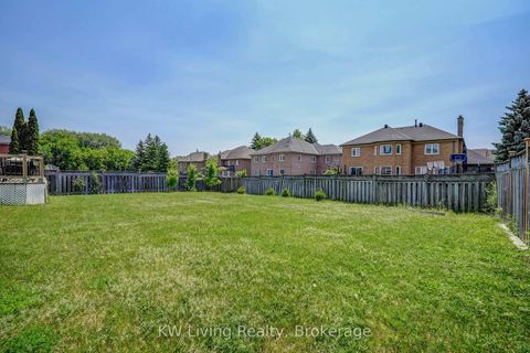 Photo 38 at 48 Brookshill Crescent, Bayview Hill, Richmond Hill