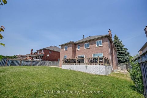 Photo 39 at 48 Brookshill Crescent, Bayview Hill, Richmond Hill