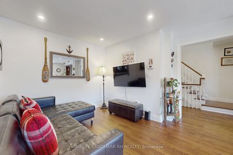 Photo 10 at 3060 Dewridge Avenue, BC Bronte Creek, Oakville