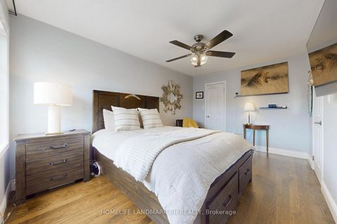 Photo 13 at 3060 Dewridge Avenue, BC Bronte Creek, Oakville