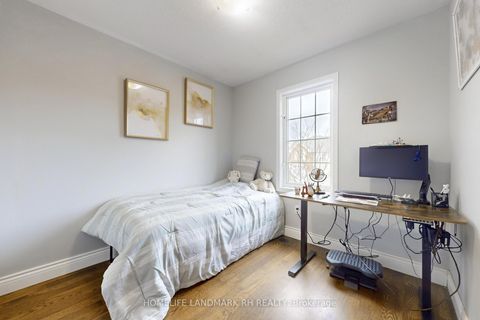 Photo 15 at 3060 Dewridge Avenue, BC Bronte Creek, Oakville