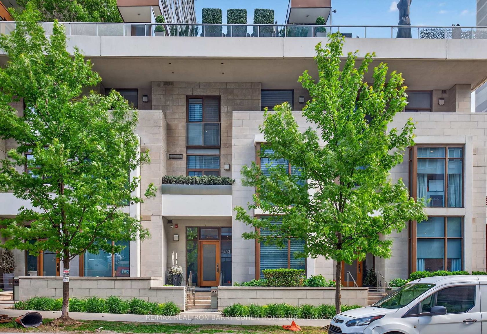 133 Pears Avenue, Annex, Toronto 