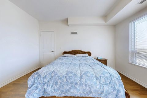 Photo 19 at 606 - 9235 Jane Street, Maple, Vaughan