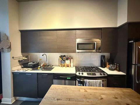 Photo 7 at 305 - 399 Adelaide Street W, Waterfront Communities C1, Toronto