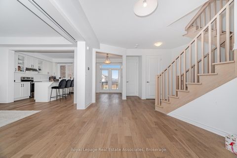 Photo 11 at 1397 William Halton Parkway, NW Northwest, Oakville