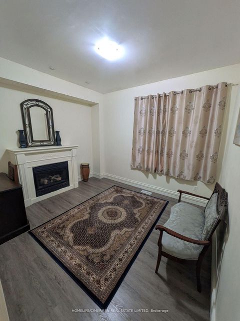 Photo 6 at 313 Murray Ross Parkway, York University Heights, Toronto