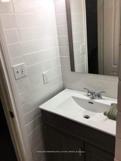 Photo 8 at 313 Murray Ross Parkway, York University Heights, Toronto