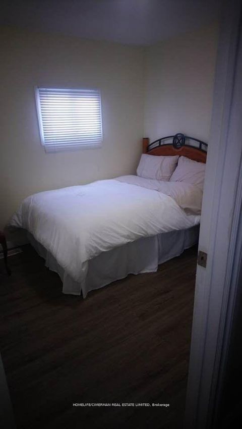 Photo 12 at 313 Murray Ross Parkway, York University Heights, Toronto