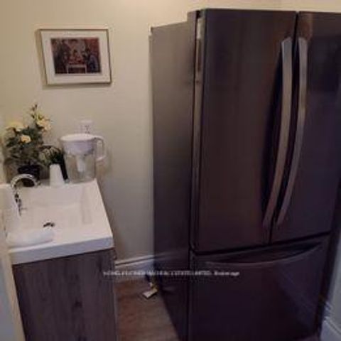 Photo 14 at 313 Murray Ross Parkway, York University Heights, Toronto