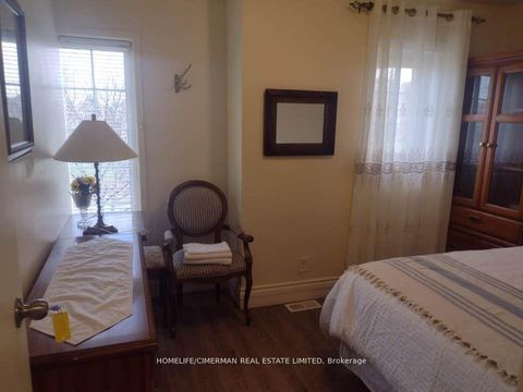 Photo 20 at 313 Murray Ross Parkway, York University Heights, Toronto