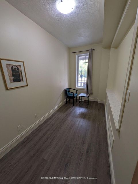 Photo 27 at 313 Murray Ross Parkway, York University Heights, Toronto