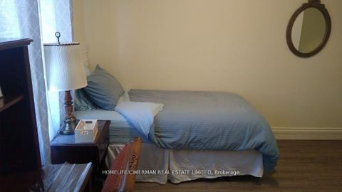 Photo 30 at 313 Murray Ross Parkway, York University Heights, Toronto