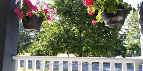 Photo 34 at 313 Murray Ross Parkway, York University Heights, Toronto