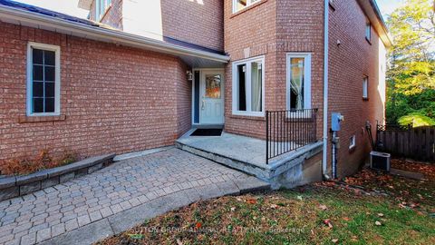 Photo 3 at 59 Springer Drive, Westbrook, Richmond Hill