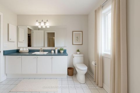 Photo 11 at 59 Springer Drive, Westbrook, Richmond Hill