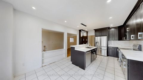 Photo 25 at 59 Springer Drive, Westbrook, Richmond Hill