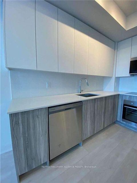 Photo 11 at 825 - 2485 Taunton Road, RO River Oaks, Oakville