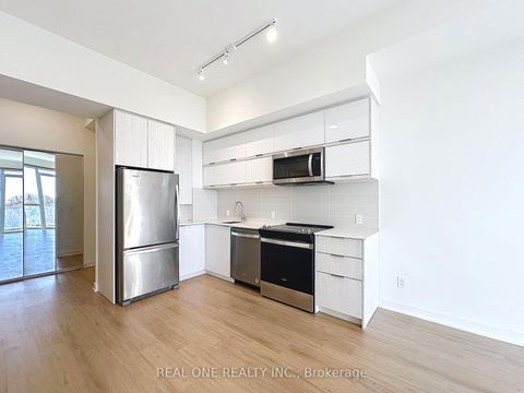 Photo 8 at 817 - 10 Deerlick Court, Donalda, Toronto