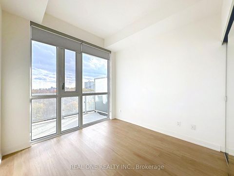 Photo 15 at 817 - 10 Deerlick Court, Donalda, Toronto