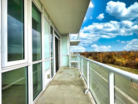 Photo 18 at 817 - 10 Deerlick Court, Donalda, Toronto