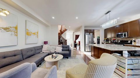 Photo 7 at 27 Givon Street, Patterson, Vaughan