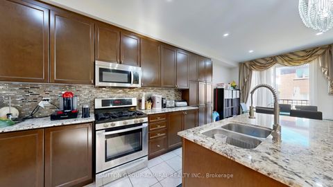 Photo 8 at 27 Givon Street, Patterson, Vaughan