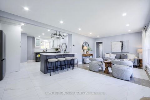 Photo 3 at 8 Flerimac Road, West Hill, Toronto