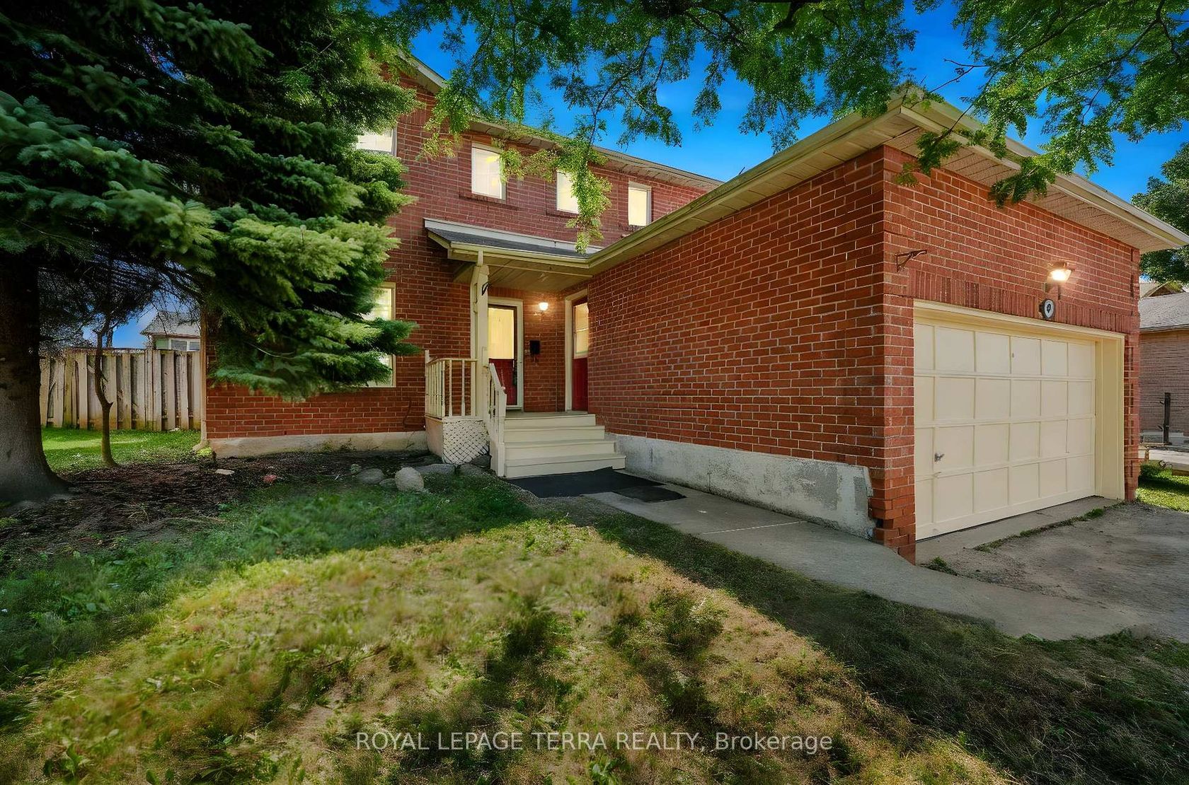 67 Livingstone Street W, Sunnidale, Barrie photo number 2