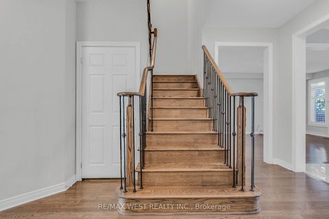 Photo 22 at 198 Jessie Caverhill Pass, GO Glenorchy, Oakville